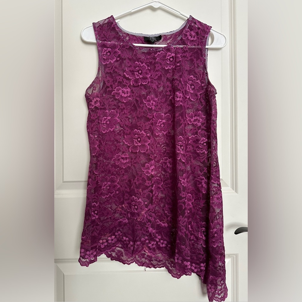 Alfani sheer asymmetrical lace top. Size medium. Purple.